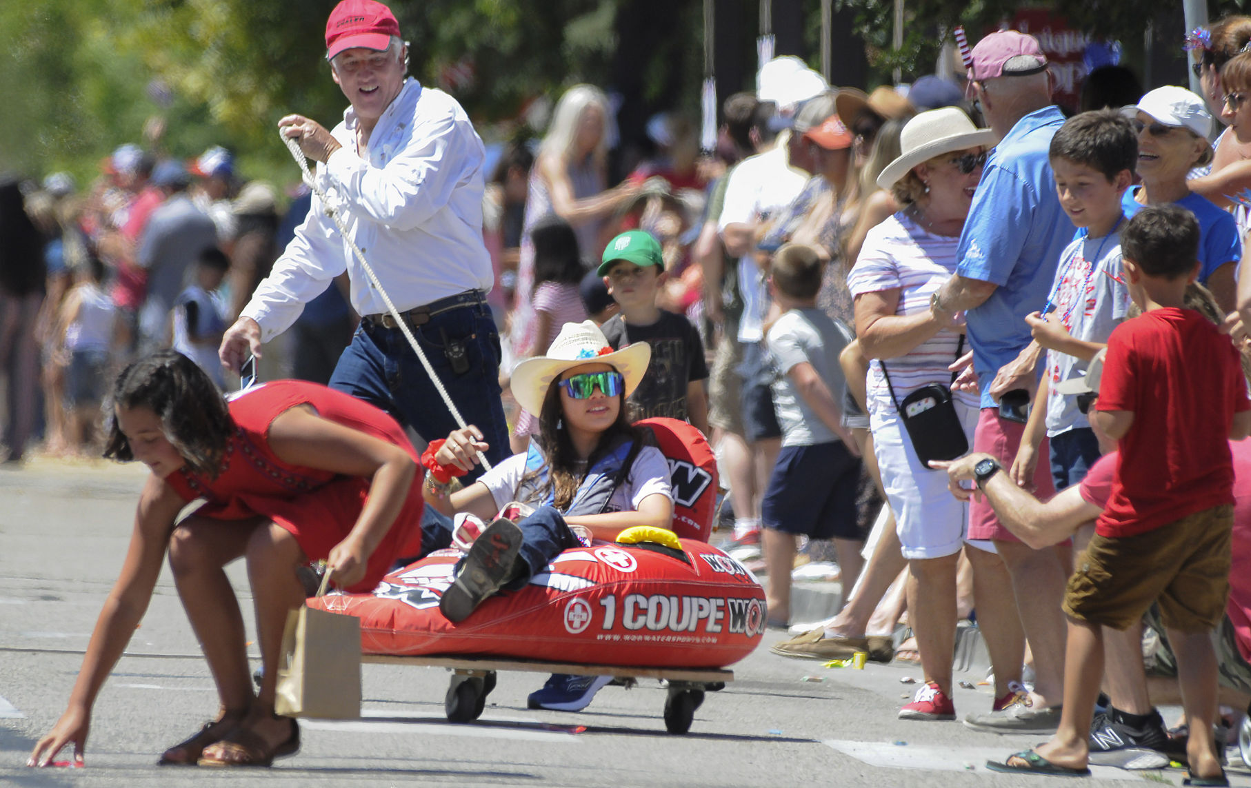 070421 Solvang 4th parade 21.JPG